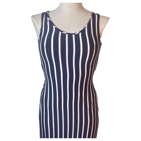 Womens Windsor Navy And White Striped Maxi Dress Size Small Cut Out Back Summer - Picture 2 of 10